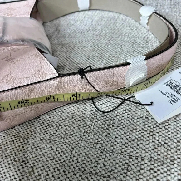 Nicole Miller Small Bag Pink Logo All Over Short Shoulder Strap New - Picture 13 of 14